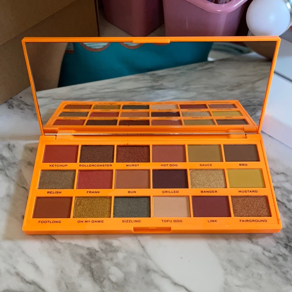 Makeup Revolution So Tasty Pallet